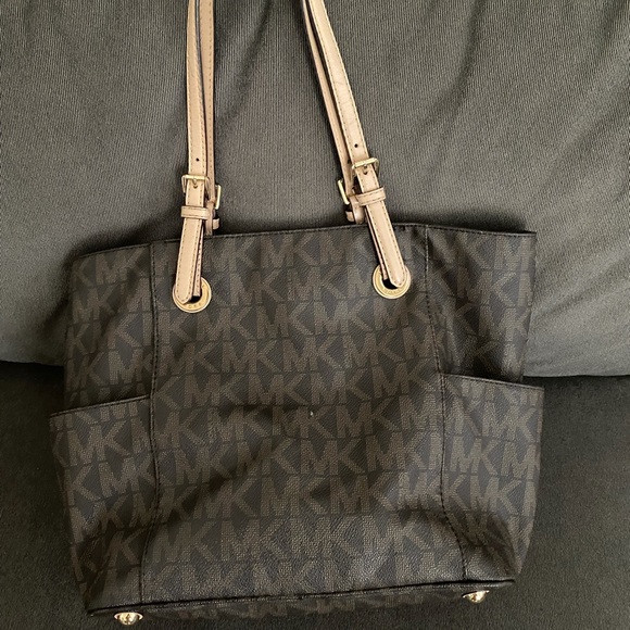 Michael kors tote - Picture 2 of 5